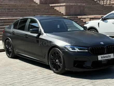 BMW 530 2017 года за 17 500 000 тг. в Алматы – фото 4