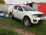 Mitsubishi L200 2014 года за 5 200 000 тг. в Актобе – фото 2