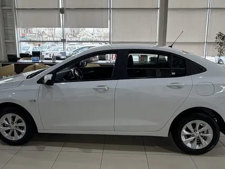 Chevrolet Onix 2025 года за 6 990 000 тг. в Шымкент – фото 3