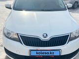 Skoda Rapid 2019 года за 7 000 000 тг. в Актобе – фото 3