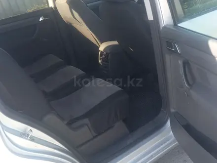 Volkswagen Touran 2003 года за 4 000 000 тг. в Караганда – фото 9