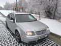 Volkswagen Jetta 2002 годаүшін2 500 000 тг. в Алматы