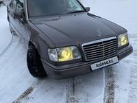 Mercedes-Benz E 280 1994 годаүшін2 700 000 тг. в Астана