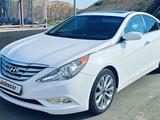 Hyundai Sonata 2013 годаfor5 600 000 тг. в Атырау – фото 2