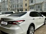 Toyota Camry 2018 годаүшін14 000 000 тг. в Тараз – фото 4