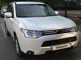 Mitsubishi Outlander 2013 года за 7 300 000 тг. в Усть-Каменогорск – фото 2
