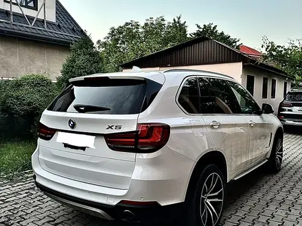 BMW X5 2015 года за 15 000 000 тг. в Алматы – фото 19