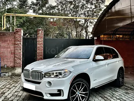 BMW X5 2015 года за 15 000 000 тг. в Алматы