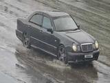 Mercedes-Benz E 320 1996 года за 2 000 000 тг. в Семей – фото 5