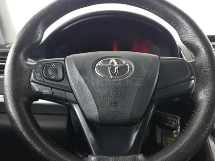 Toyota Camry 2016 года за 8 020 000 тг. в Шымкент – фото 17