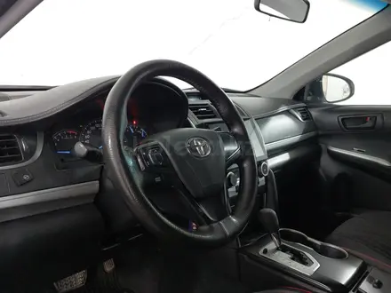 Toyota Camry 2016 года за 8 020 000 тг. в Шымкент – фото 12