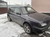 Volkswagen Golf 1993 года за 1 400 000 тг. в Караганда