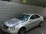 Mercedes-Benz CLK 200 2004 года за 3 800 000 тг. в Астана – фото 2