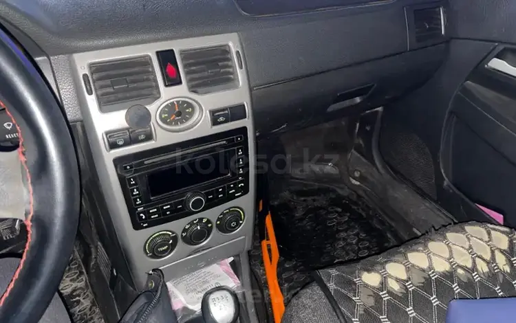 ВАЗ (Lada) Priora 2171 2012 годаүшін1 200 000 тг. в Усть-Каменогорск