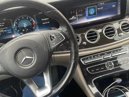 Mercedes-Benz E 200 2016 годаүшін17 000 000 тг. в Актау – фото 5
