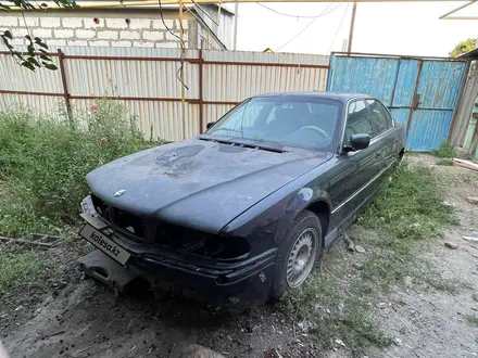 BMW 728 1997 года за 1 400 000 тг. в Алматы