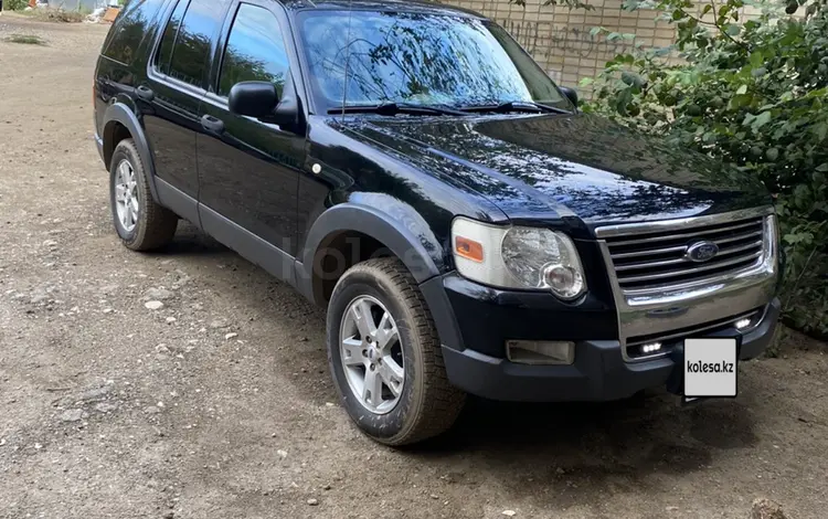 Ford Explorer 2006 годаfor7 500 000 тг. в Актобе