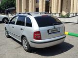 Skoda Fabia 2002 года за 2 800 000 тг. в Шымкент – фото 4
