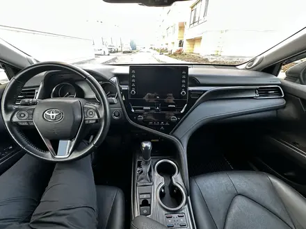 Toyota Camry 2023 года за 17 800 000 тг. в Костанай – фото 6