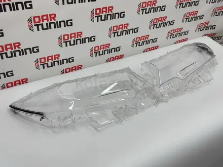 Стекло фары Toyota Land Cruiser Prado 150 ‘18-22 за 1 000 тг. в Астана