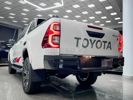 Toyota Hilux 2022 года за 29 000 000 тг. в Алматы – фото 7