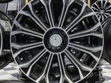 Новые диски Mercedes: R20 5х112 Разноширокие! за 390 000 тг. в Алматы