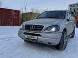 Mercedes-Benz ML 320 2000 годаfor3 700 000 тг. в Астана