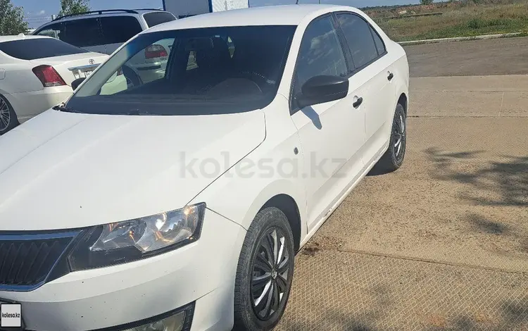 Skoda Rapid 2013 годаfor4 200 000 тг. в Уральск