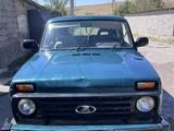 ВАЗ (Lada) Lada 2121 2004 годаүшін800 000 тг. в Кентау
