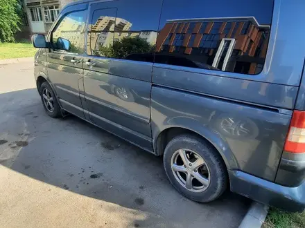 Volkswagen Multivan 2003 года за 6 500 000 тг. в Астана – фото 14