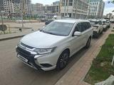 Mitsubishi Outlander 2022 года за 9 350 000 тг. в Астана