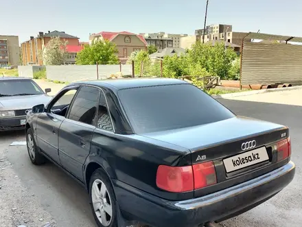 Audi A6 1996 года за 2 800 000 тг. в Астана – фото 2
