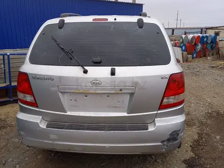 Kia Sorento 2005 года за 2 700 000 тг. в Актобе – фото 3