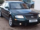 Volkswagen Passat 2003 года за 2 850 000 тг. в Астана – фото 2