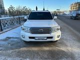 Toyota Land Cruiser 2014 года за 25 700 000 тг. в Астана – фото 2