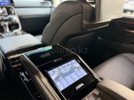 Lexus LX 600 2023 года за 63 000 000 тг. в Алматы – фото 16