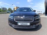 Skoda Superb 2018 года за 10 000 000 тг. в Алматы – фото 3