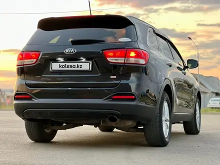 Kia Sorento 2018 года за 9 500 000 тг. в Уральск – фото 16