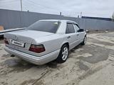 Mercedes-Benz E 280 1995 года за 1 550 000 тг. в Кызылорда – фото 3