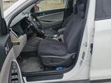 Hyundai Tucson 2018 года за 6 500 000 тг. в Атырау – фото 3