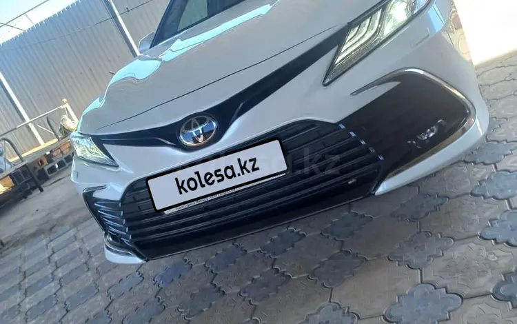 Toyota Camry 2021 года за 18 600 000 тг. в Алматы