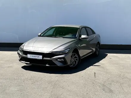 Hyundai Elantra 2023 года за 9 590 000 тг. в Кызылорда