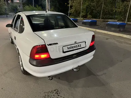 Opel Vectra 1997 года за 1 000 000 тг. в Караганда – фото 16