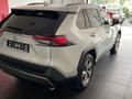 Toyota RAV4 2021 года за 15 500 000 тг. в Алматы – фото 2