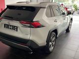 Toyota RAV4 2021 годаүшін15 500 000 тг. в Алматы – фото 2