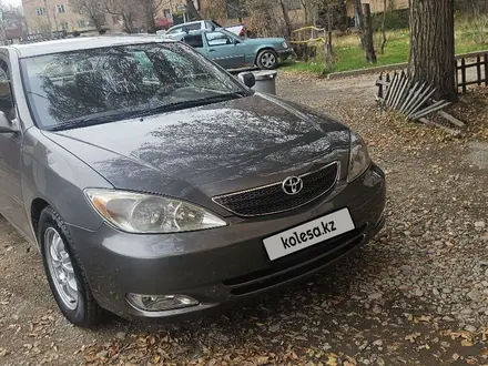 Toyota Camry 2004 года за 5 300 000 тг. в Тараз – фото 4