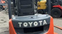 Toyota  8F 2012 годаүшін7 000 000 тг. в Шымкент – фото 5
