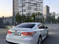 Toyota Camry 2019 годаүшін13 850 000 тг. в Шымкент – фото 4