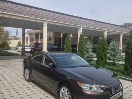 Lexus ES 250 2015 года за 14 500 000 тг. в Тараз