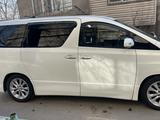 Toyota Vellfire 2010 года за 8 300 000 тг. в Алматы